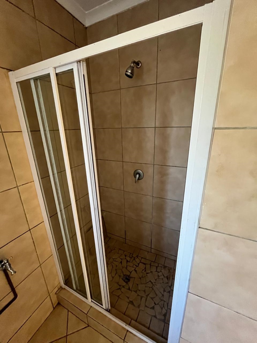 3 Bedroom Property for Sale in Zuurfontein Gauteng