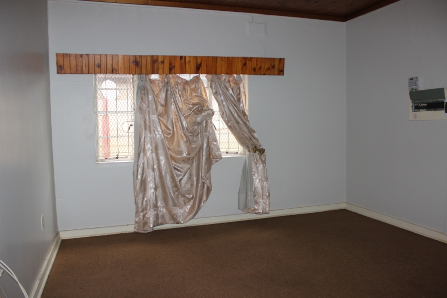 8 Bedroom Property for Sale in Parktown Estate Gauteng