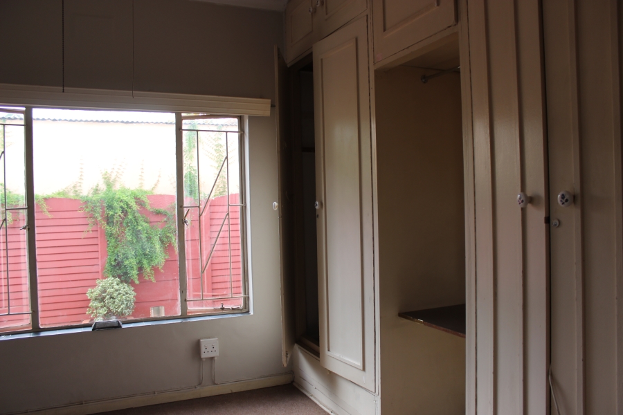 8 Bedroom Property for Sale in Parktown Estate Gauteng