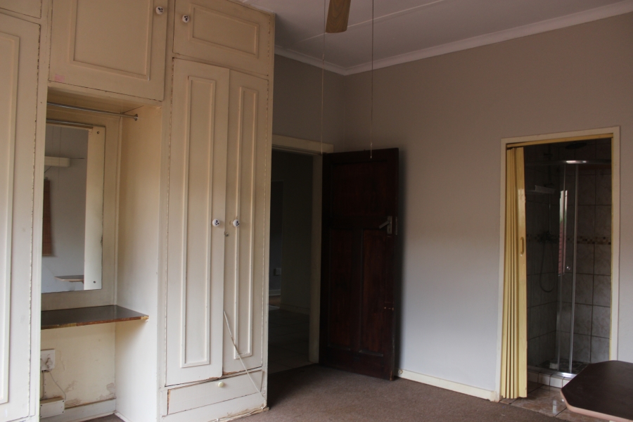 8 Bedroom Property for Sale in Parktown Estate Gauteng