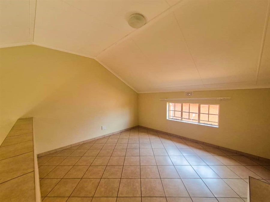 3 Bedroom Property for Sale in Chantelle Gauteng