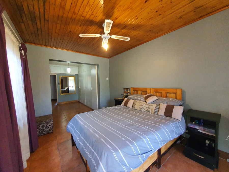 6 Bedroom Property for Sale in Silverton Gauteng