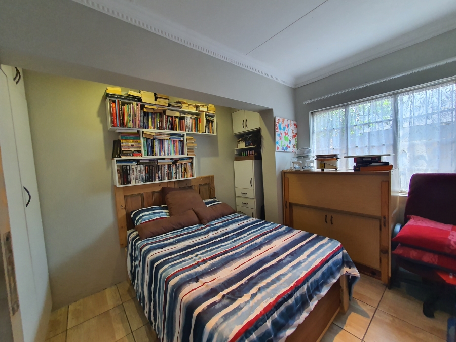 6 Bedroom Property for Sale in Silverton Gauteng