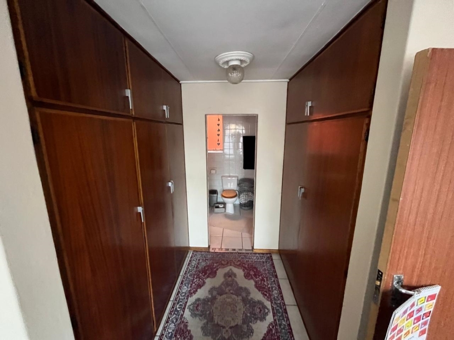 2 Bedroom Property for Sale in Vanderbijlpark SW 1 Gauteng
