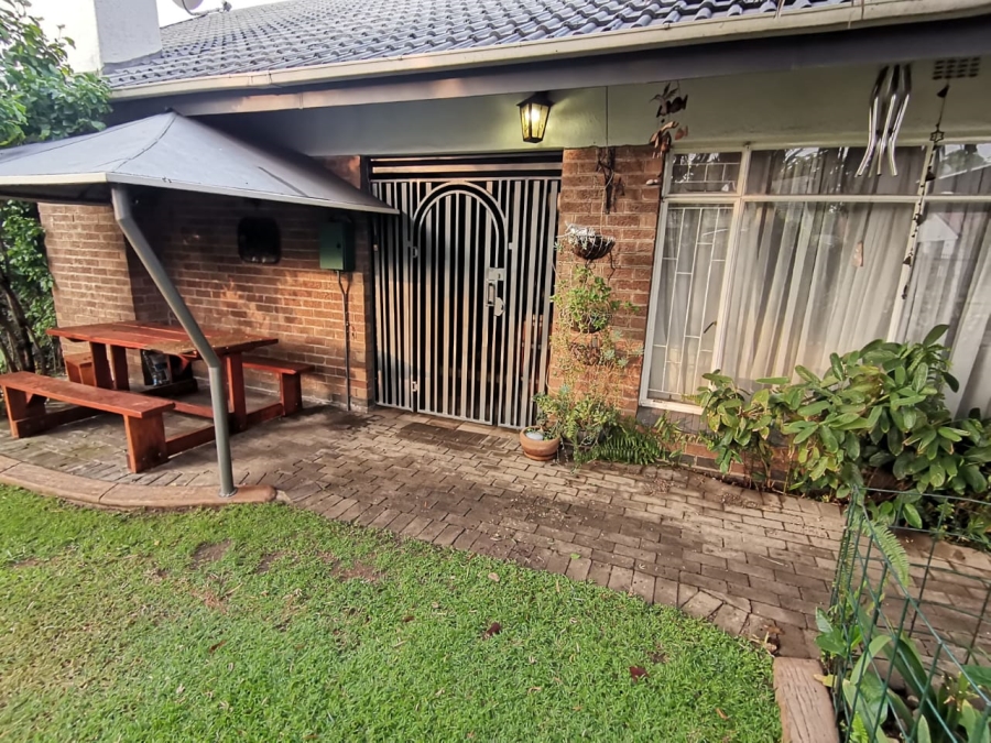 4 Bedroom Property for Sale in Vanderbijlpark SE 7 Gauteng