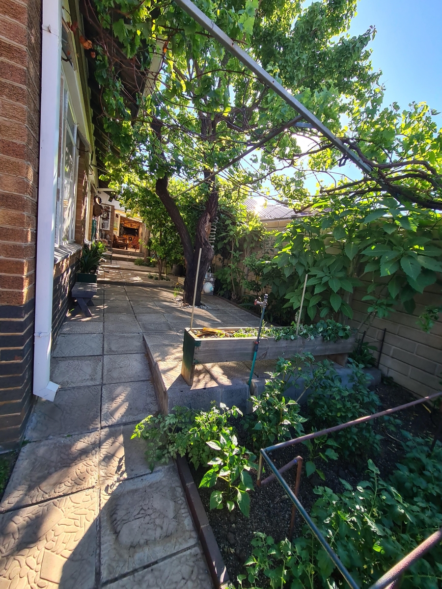 4 Bedroom Property for Sale in Vanderbijlpark SE 7 Gauteng