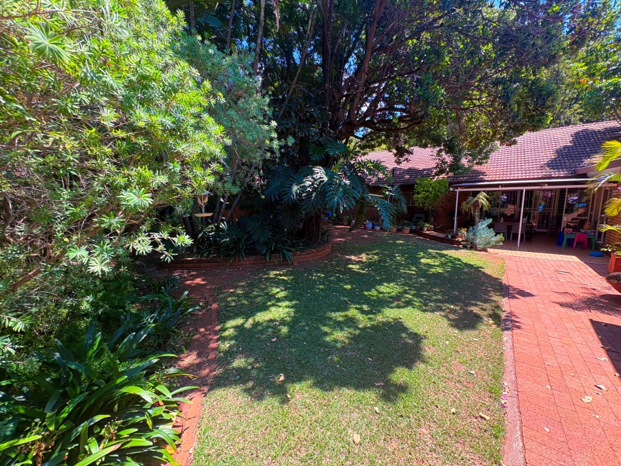 4 Bedroom Property for Sale in Florauna Gauteng
