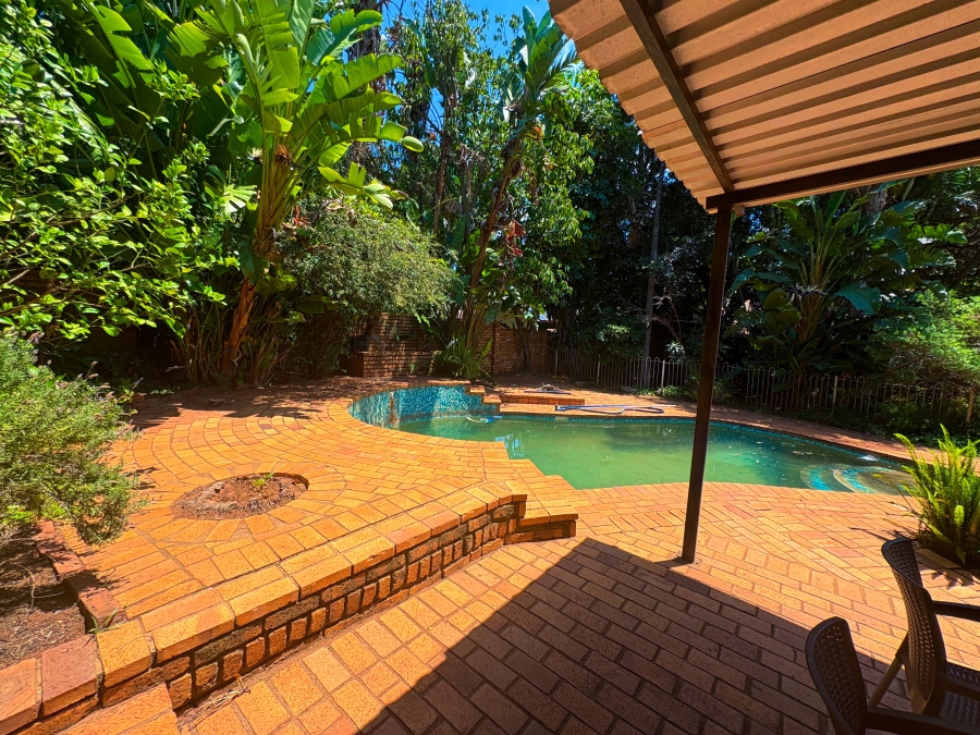 4 Bedroom Property for Sale in Florauna Gauteng