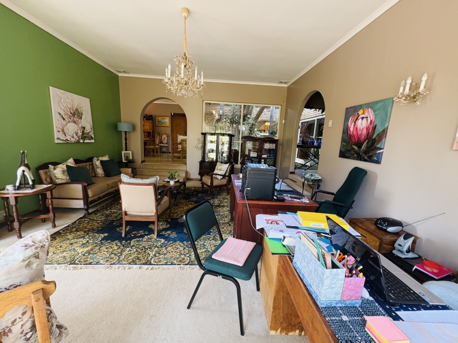 4 Bedroom Property for Sale in Florauna Gauteng