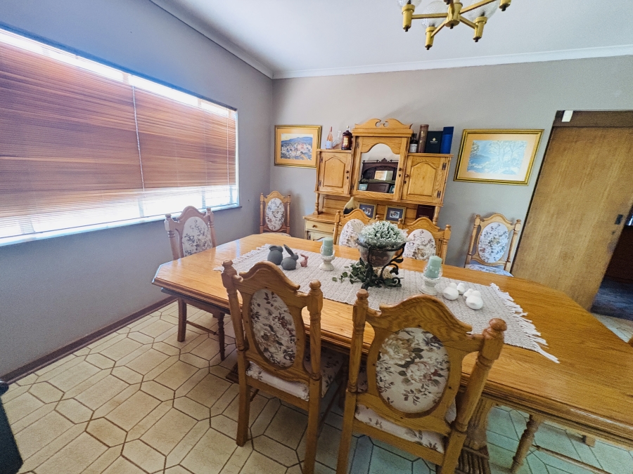 4 Bedroom Property for Sale in Florauna Gauteng