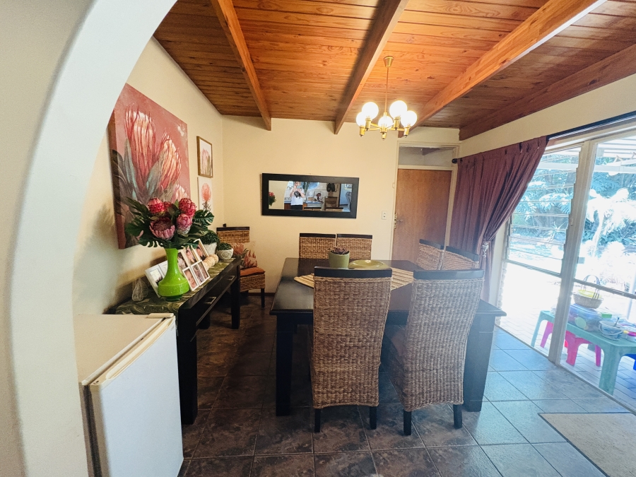 4 Bedroom Property for Sale in Florauna Gauteng