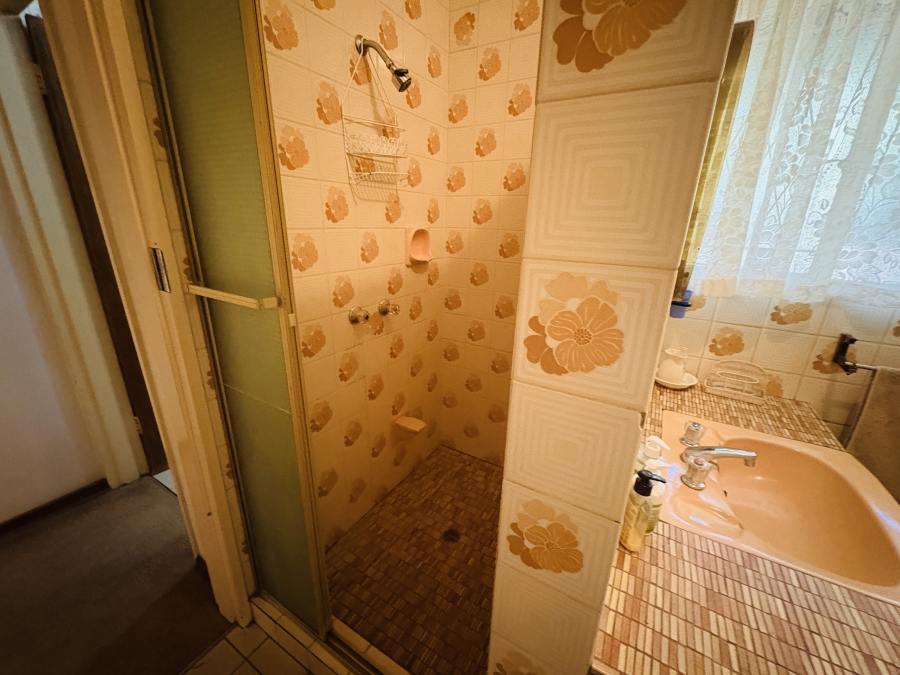 4 Bedroom Property for Sale in Florauna Gauteng