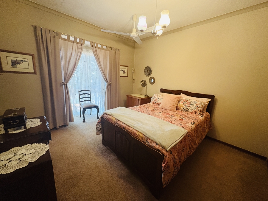 4 Bedroom Property for Sale in Florauna Gauteng