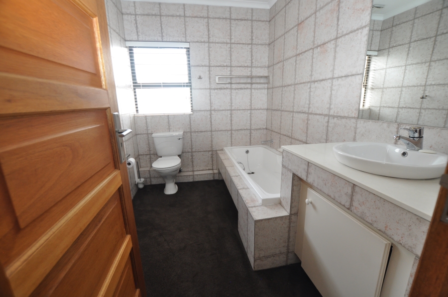 4 Bedroom Property for Sale in Dainfern Golf Estate Gauteng