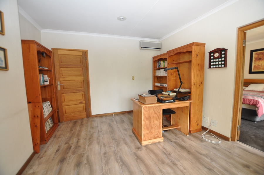 4 Bedroom Property for Sale in Dainfern Golf Estate Gauteng