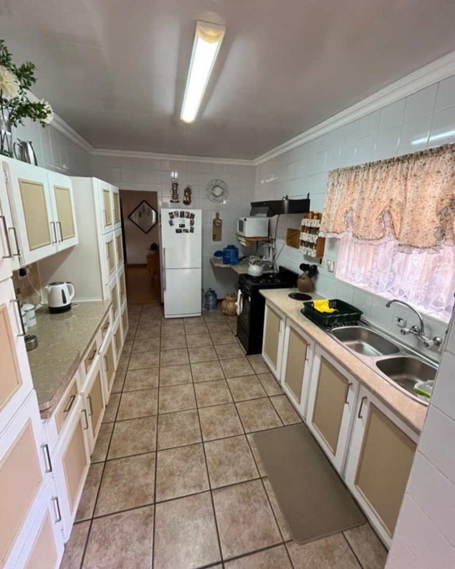 3 Bedroom Property for Sale in Vanderbijlpark SE 6 Gauteng