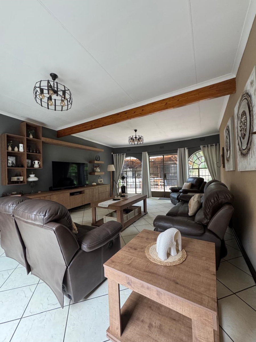 5 Bedroom Property for Sale in Vanderbijlpark SE Gauteng