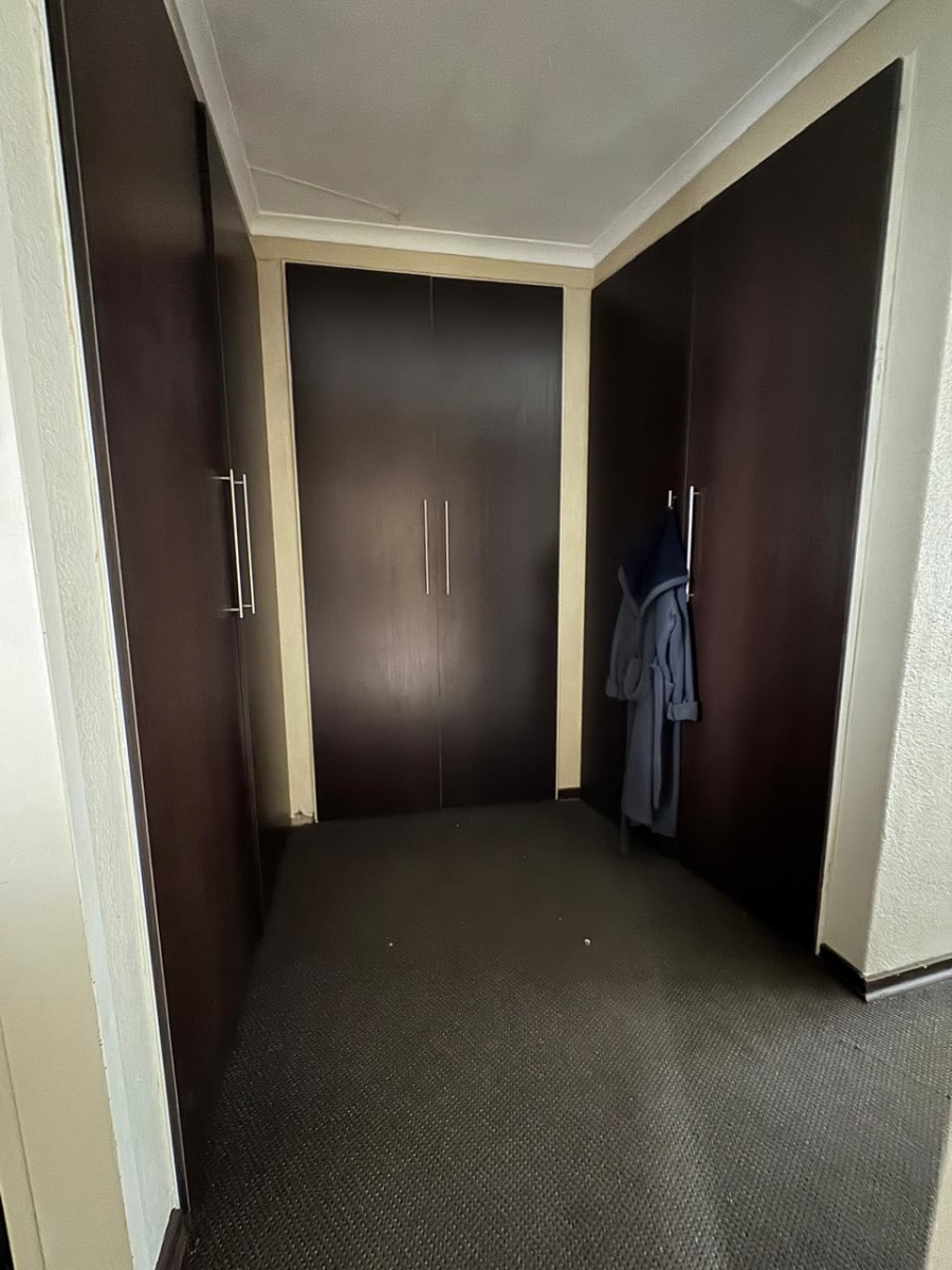 5 Bedroom Property for Sale in Vanderbijlpark SE Gauteng