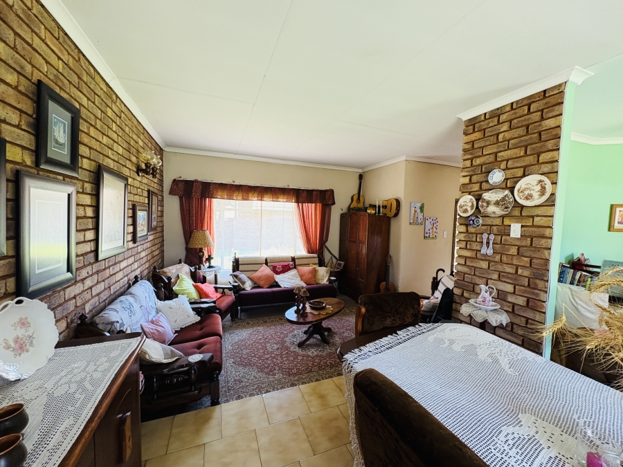 3 Bedroom Property for Sale in Chantelle Gauteng