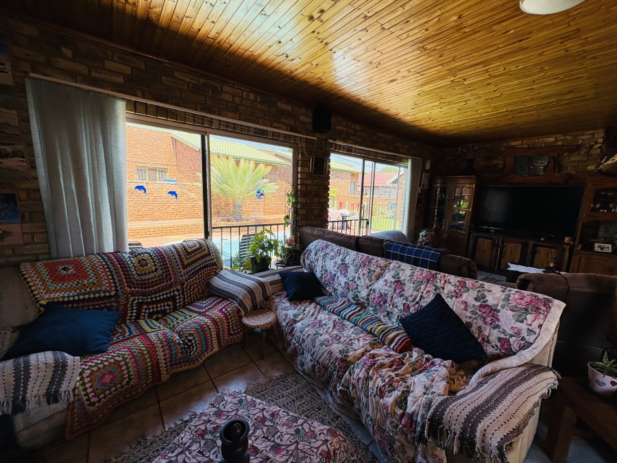 3 Bedroom Property for Sale in Chantelle Gauteng