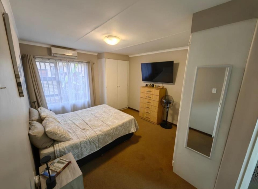 3 Bedroom Property for Sale in Vanderbijlpark SW 5 Gauteng