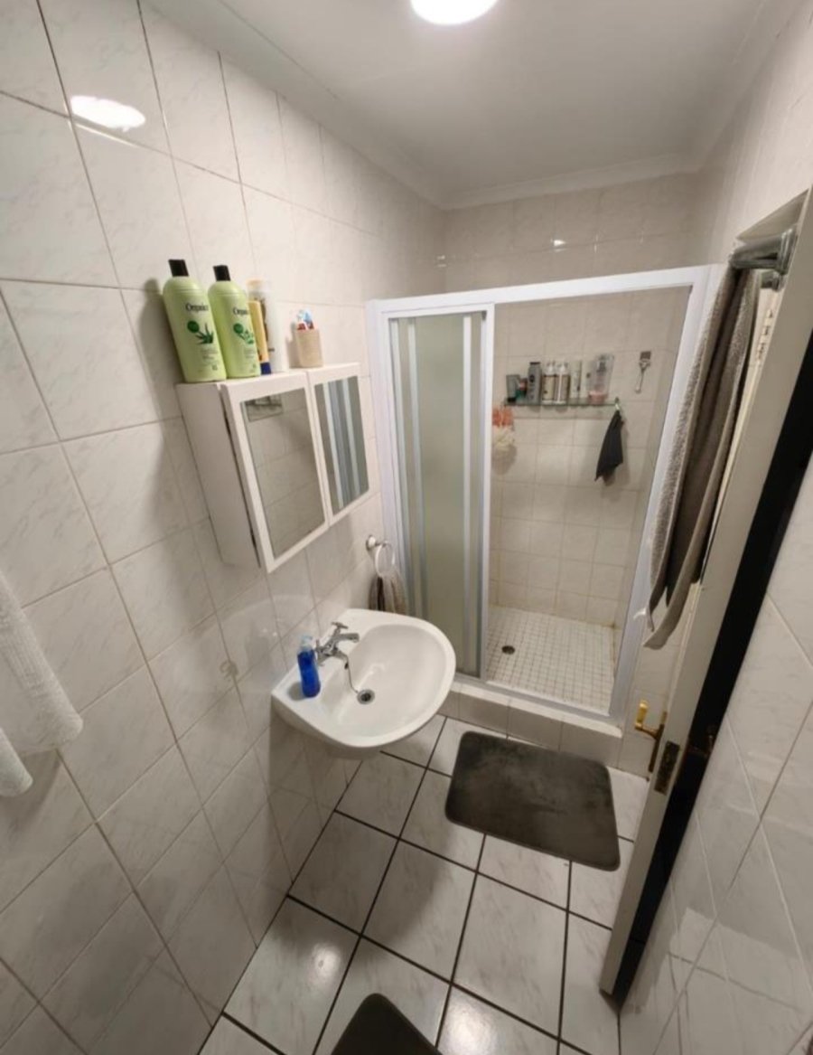 3 Bedroom Property for Sale in Vanderbijlpark SW 5 Gauteng