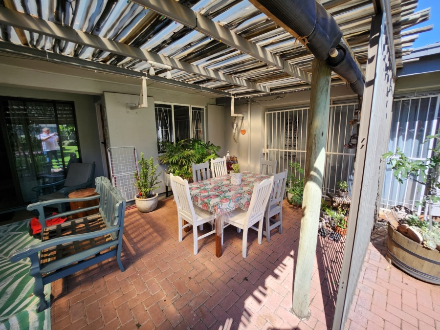 3 Bedroom Property for Sale in Vanderbijlpark SW 5 Gauteng