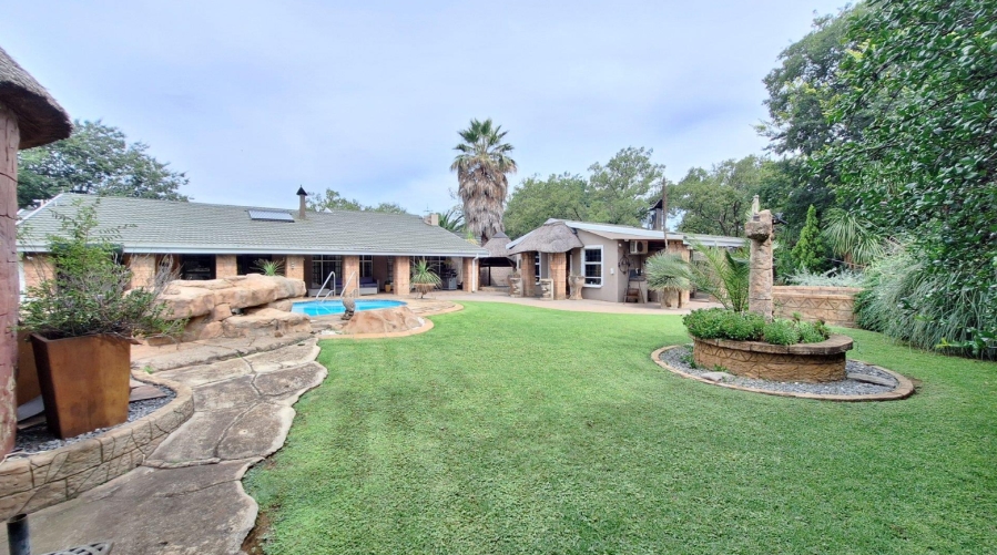4 Bedroom Property for Sale in Three Rivers Gauteng