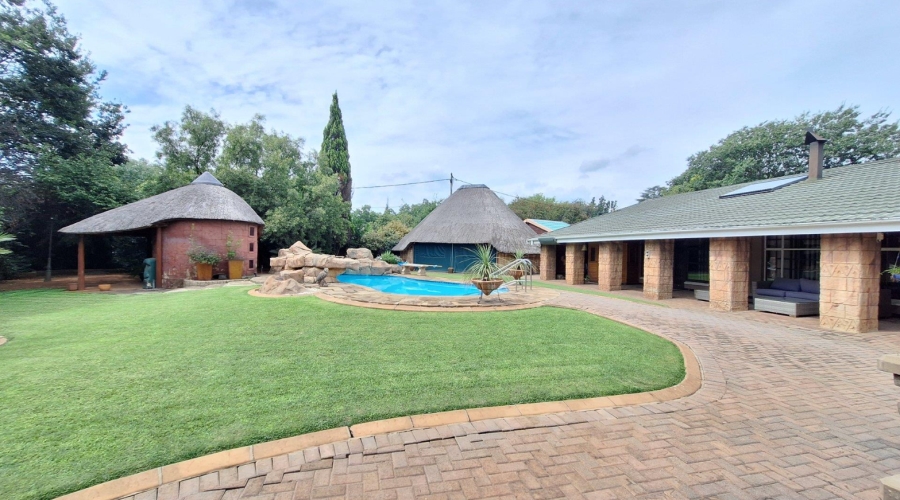 4 Bedroom Property for Sale in Three Rivers Gauteng