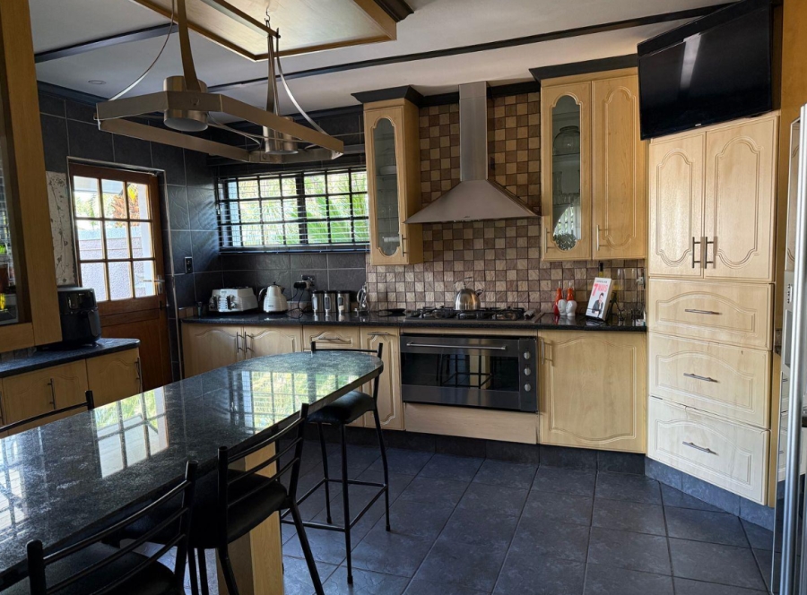 4 Bedroom Property for Sale in Three Rivers Gauteng