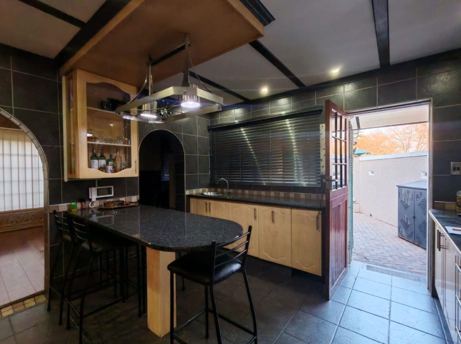 4 Bedroom Property for Sale in Three Rivers Gauteng