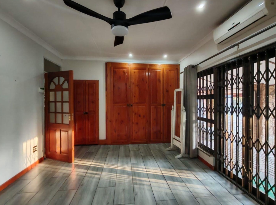 4 Bedroom Property for Sale in Three Rivers Gauteng