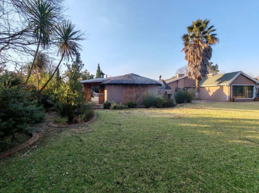 4 Bedroom Property for Sale in Three Rivers Gauteng