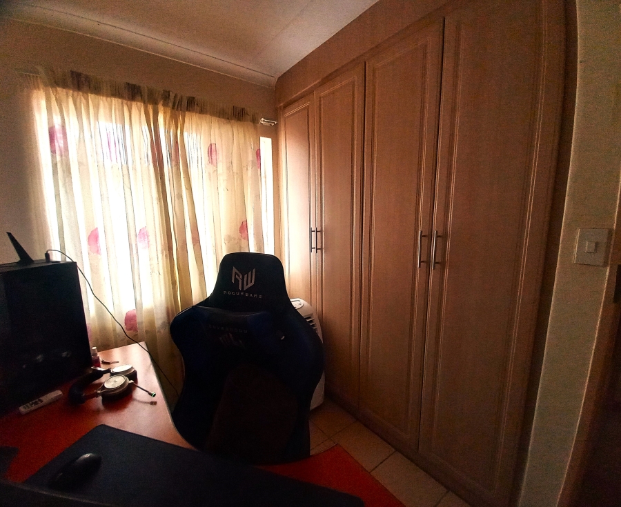 3 Bedroom Property for Sale in Theresa Park Gauteng