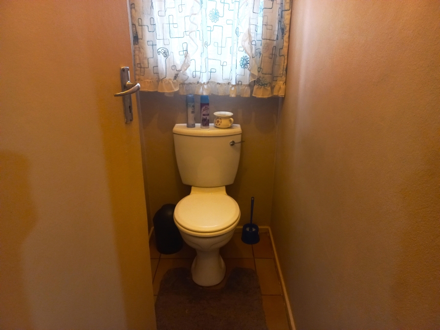 3 Bedroom Property for Sale in Theresa Park Gauteng