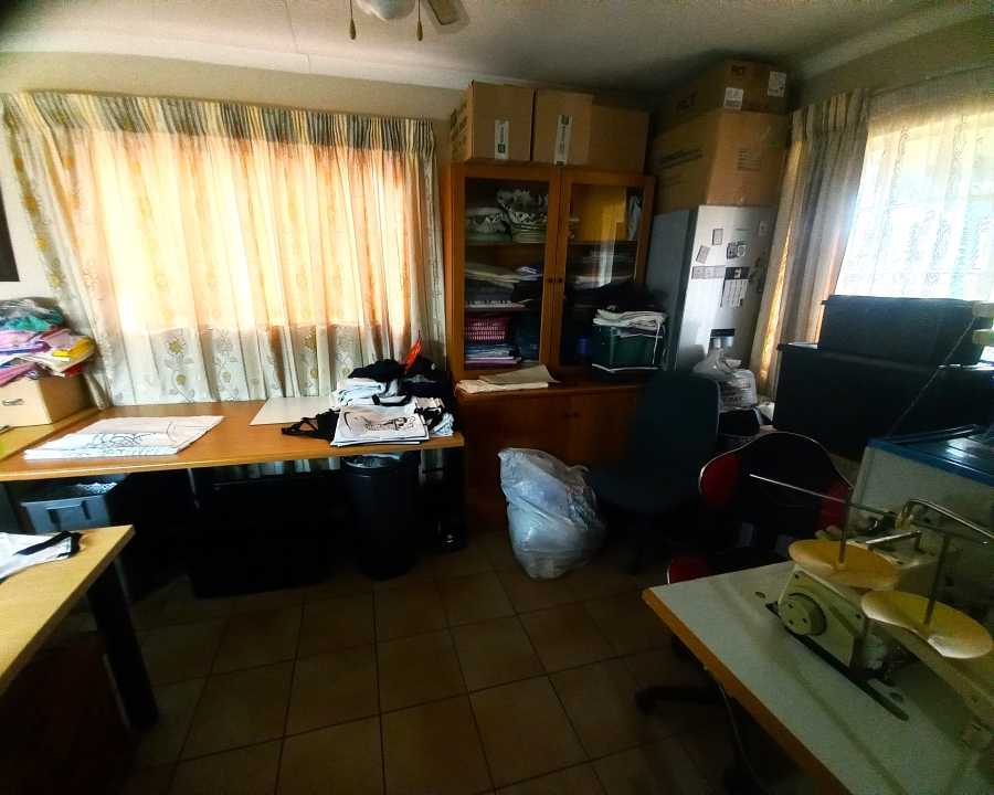 3 Bedroom Property for Sale in Theresa Park Gauteng