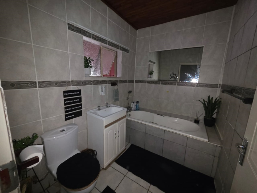 3 Bedroom Property for Sale in Northdene Gauteng