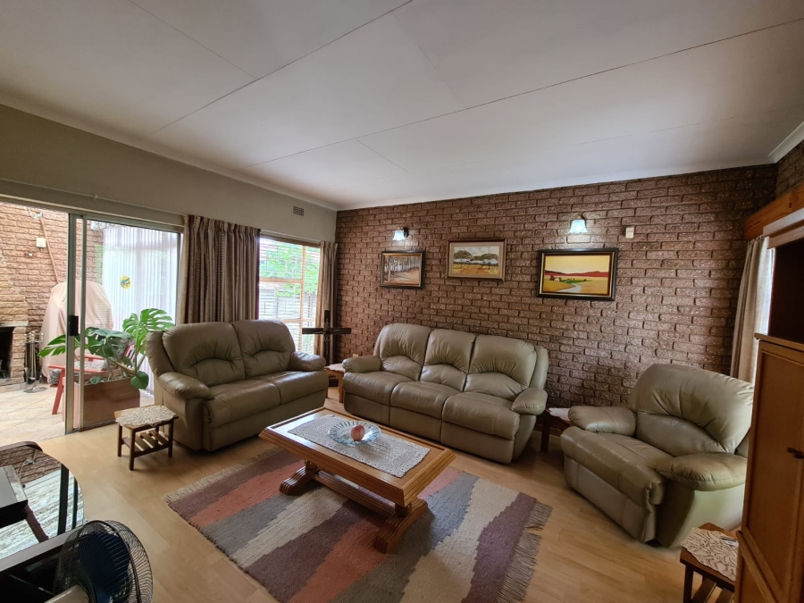 4 Bedroom Property for Sale in Vanderbijlpark SE Gauteng