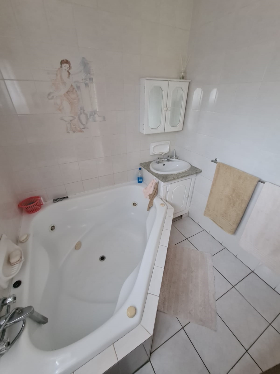 4 Bedroom Property for Sale in Vanderbijlpark SE Gauteng