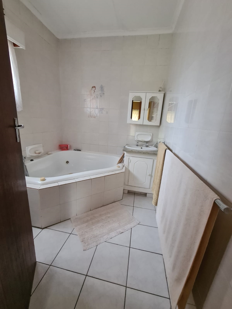 4 Bedroom Property for Sale in Vanderbijlpark SE Gauteng