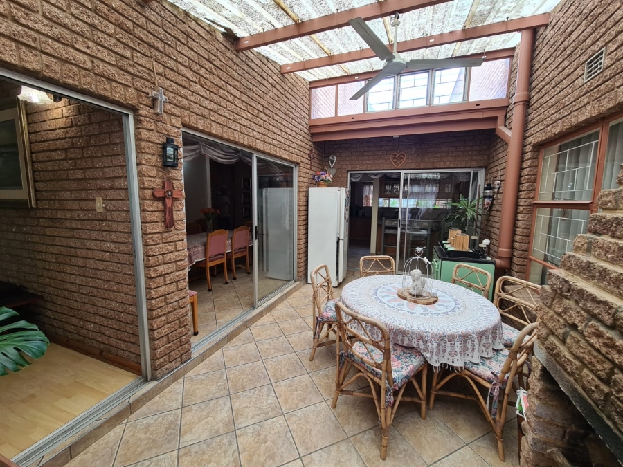 4 Bedroom Property for Sale in Vanderbijlpark SE Gauteng
