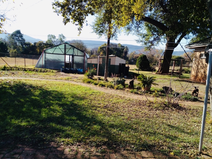 4 Bedroom Property for Sale in Magaliesmoot Gauteng