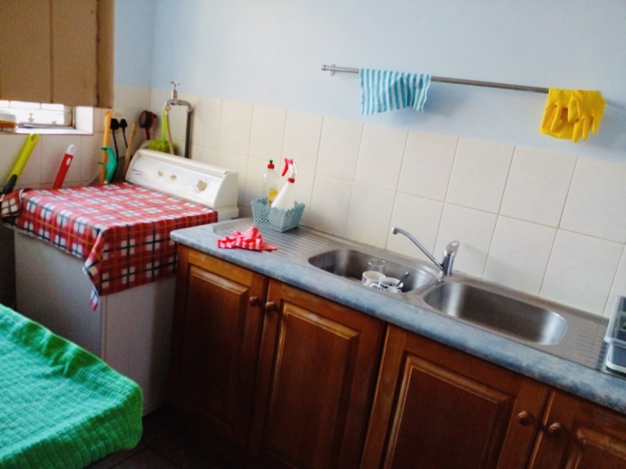 4 Bedroom Property for Sale in Magaliesmoot Gauteng