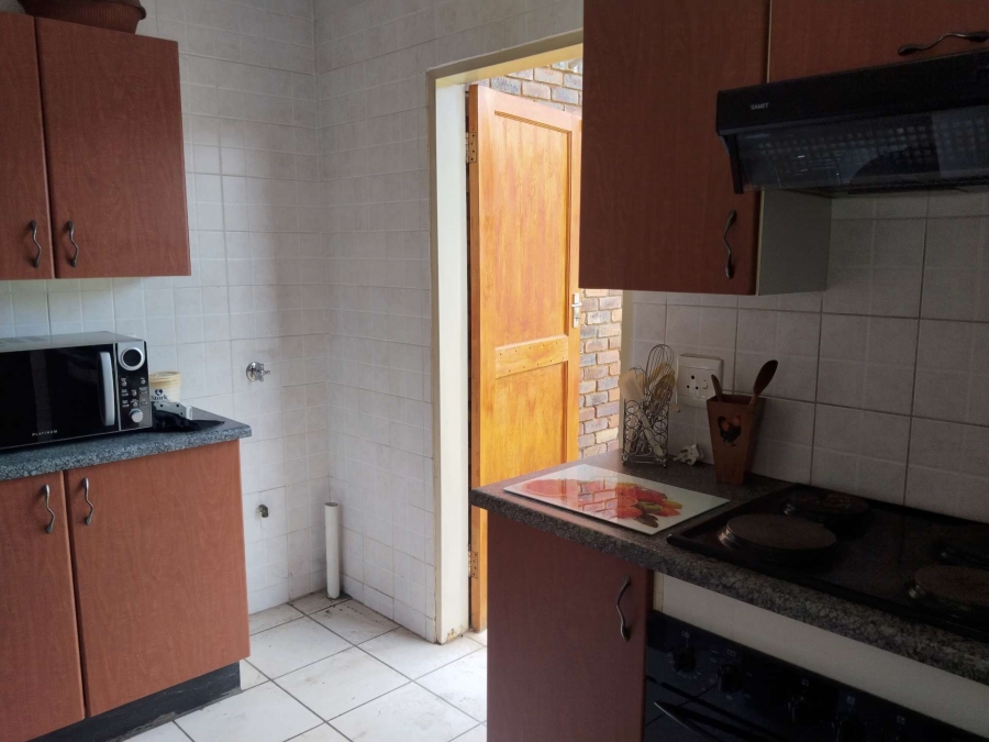 2 Bedroom Property for Sale in Claremont Gauteng