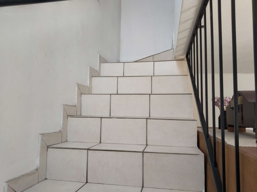 2 Bedroom Property for Sale in Claremont Gauteng