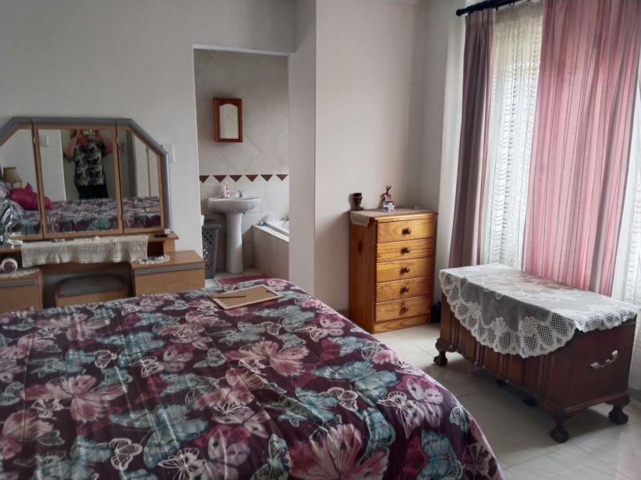 2 Bedroom Property for Sale in Claremont Gauteng