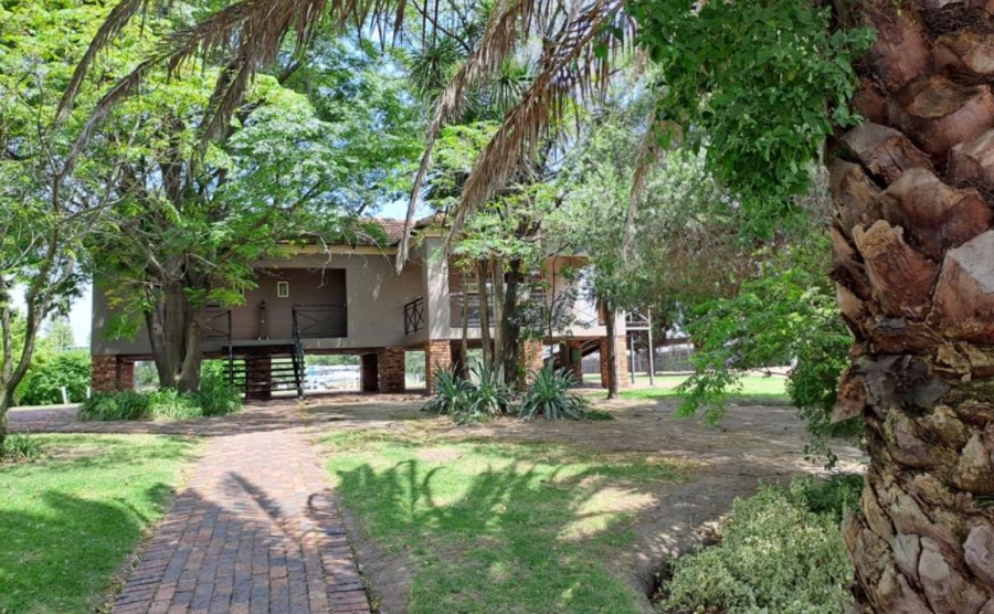 2 Bedroom Property for Sale in Riverspray Lifestyle Estate Gauteng