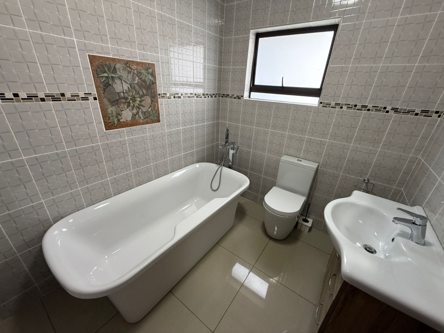 4 Bedroom Property for Sale in Theresa Park Gauteng