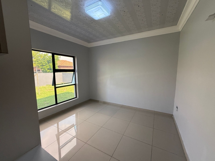 4 Bedroom Property for Sale in Theresa Park Gauteng