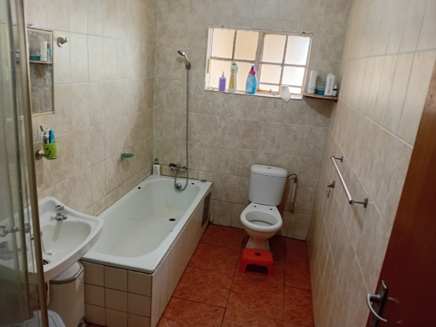 3 Bedroom Property for Sale in Elandspoort Gauteng